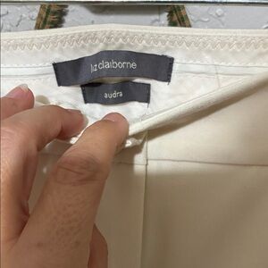 Liz Claiborne Off-White Lined Trousers